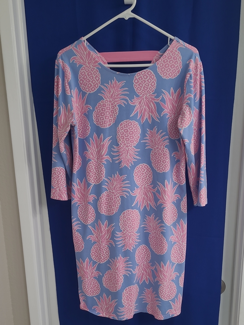 AnaClare Maui Pineapple Blue Midi Dress with Pink Pineapple Print Size Large